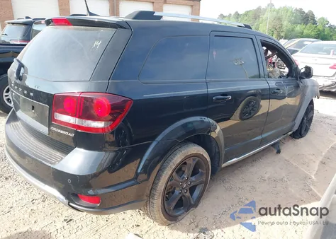 2020 Dodge Journey Crossroad из США, поврежденный, VIN 3C4PDCGB4LT264468